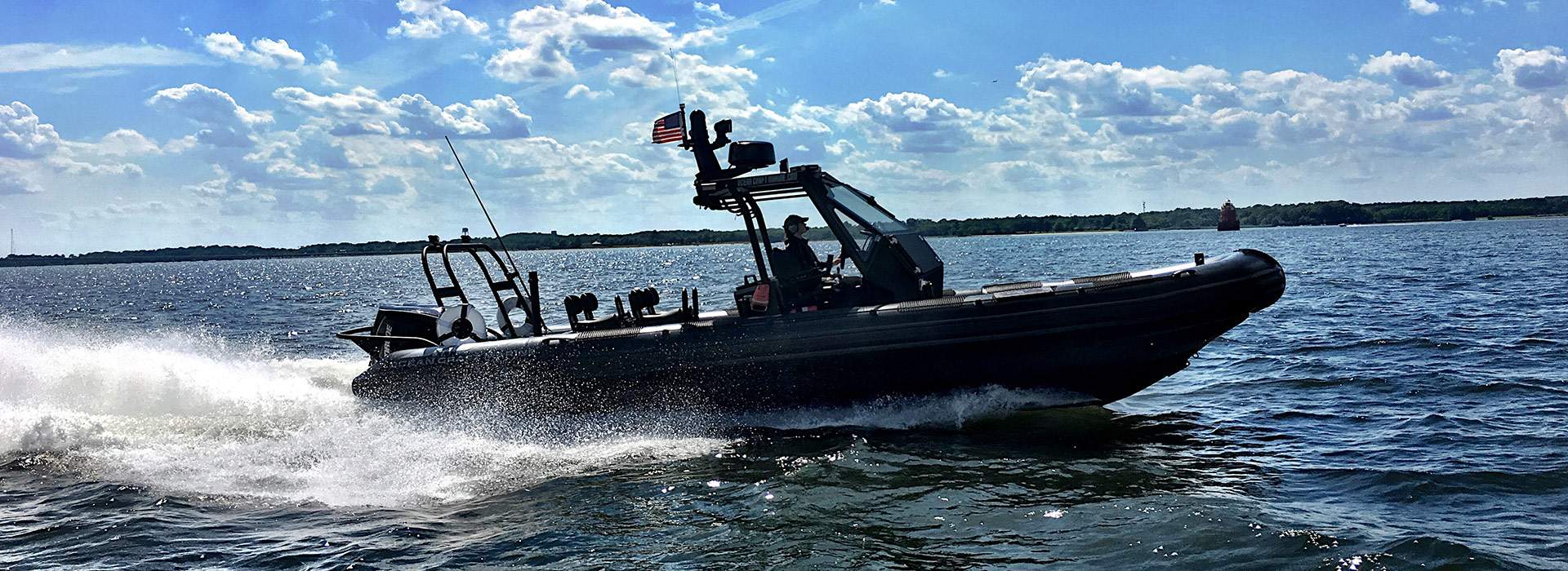 Come experience our cutting-edge 9.5m RHIB at the 2017 Bay Bridge Boat Show
