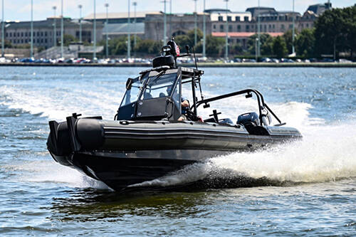 Experience the Police-Professional boat